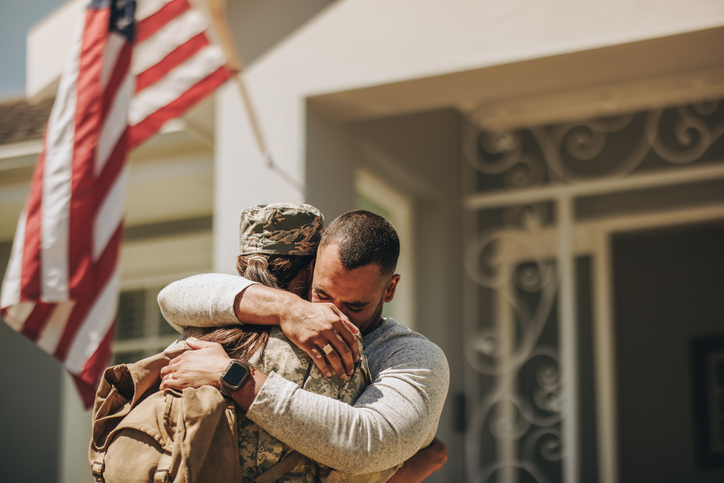 emotional homecoming for military